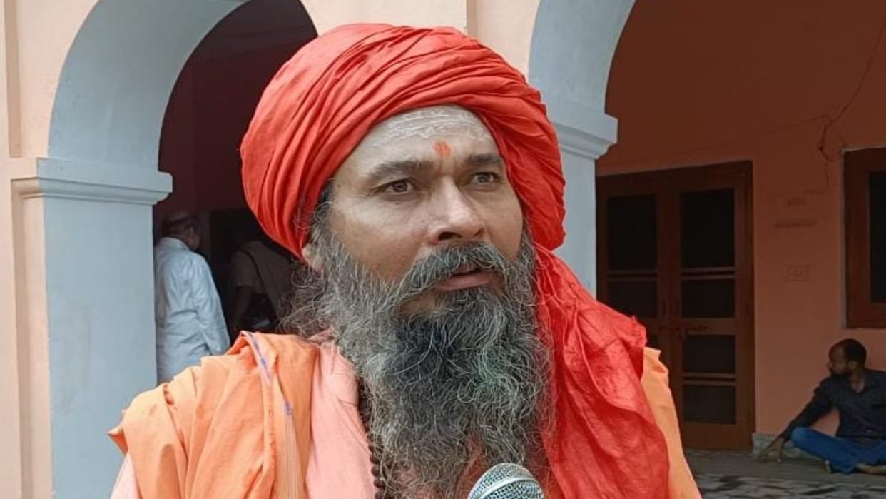 The second group of Akhara Parishad changed the name of Peshwai and Shahi Snan