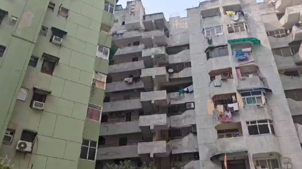 Maid commits suicide by jumping from ninth floor in Ghaziabad