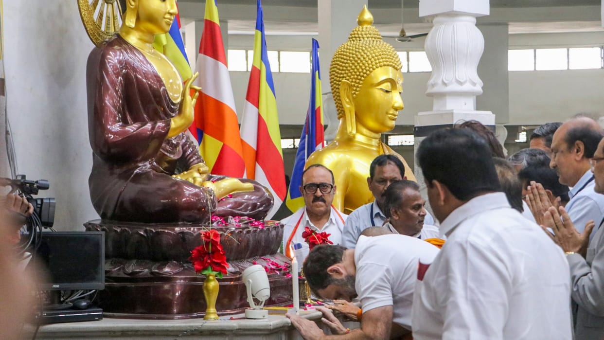Caste census will happen says Rahul Gandhi pays tributes to Ambedkar at Deekshabhoomi in Nagpur