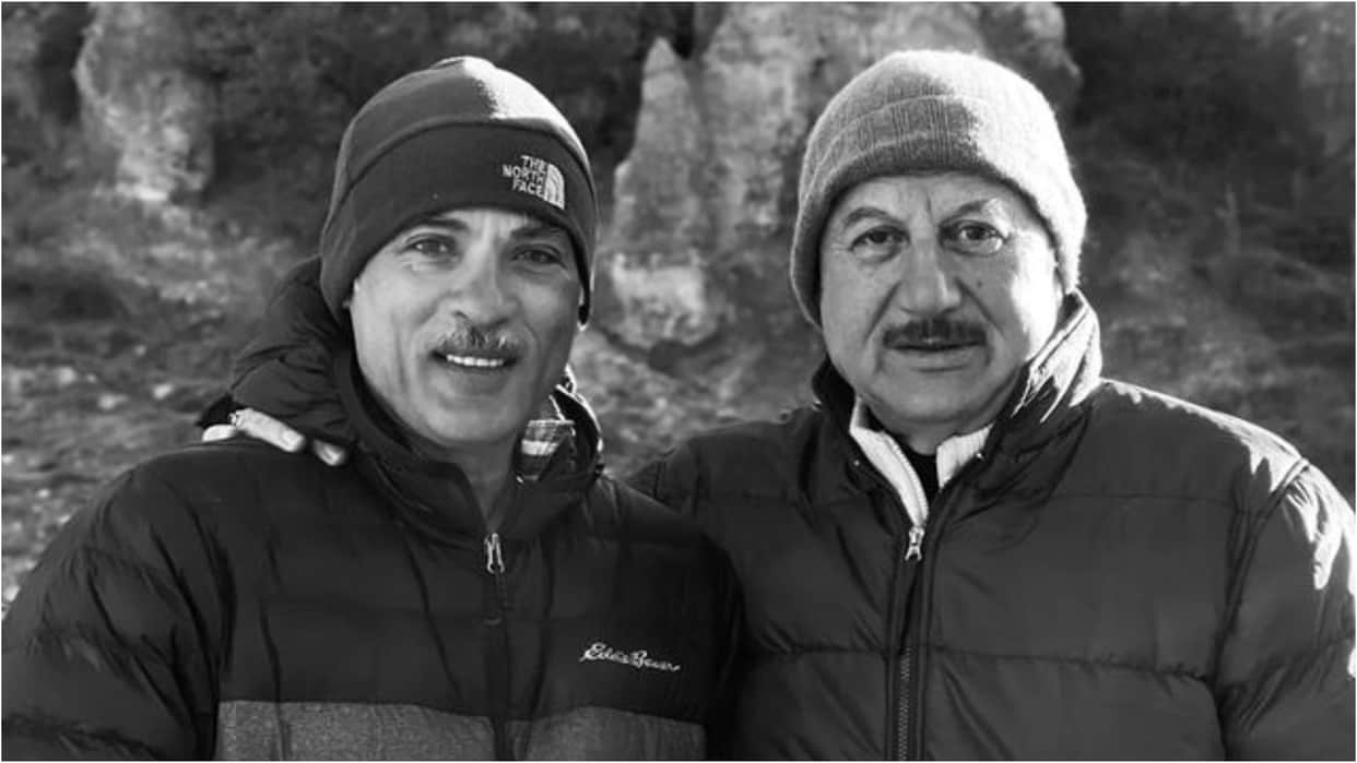 Sooraj Barjatya wishing Anupam Kher all the best for His Upcoming Movie Vijay 69 and 40 years in film Industry