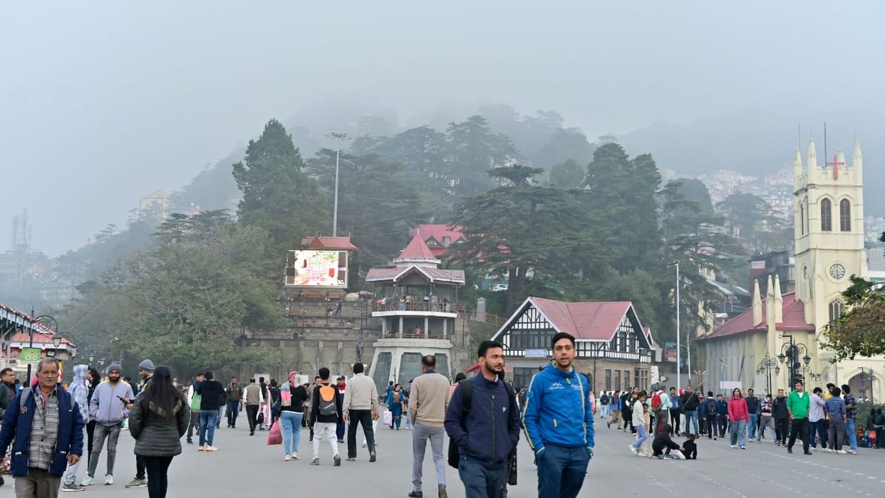 Himachal Weather possibility of rain and snowfall in Himachal Pradesh know weather update in detail