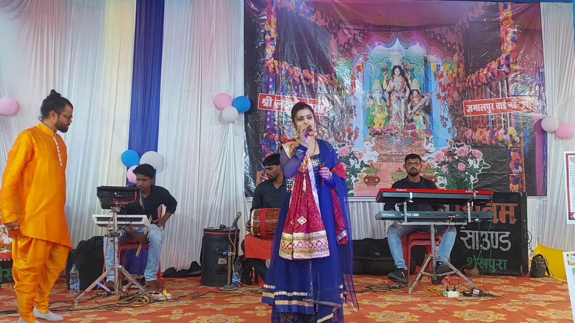 Chhath Festival Celebrated with Devotion in Bihar Devotees Offer Arghya to Setting Sun Sandhya Arghya