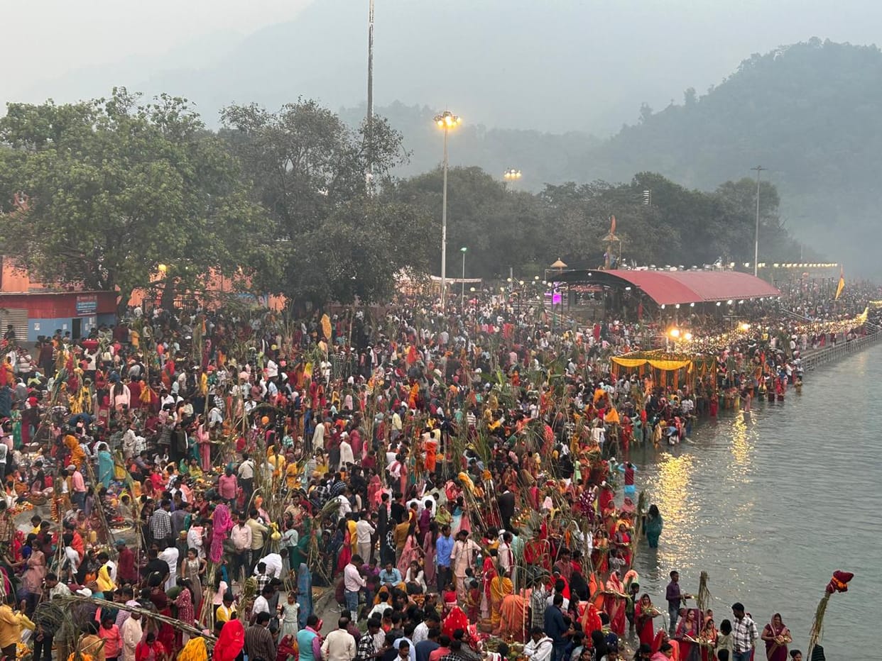 Chhath Puja 2024 devotees Doing sunset Puja during 36 hours of waterless fast Uttarakhand Photos