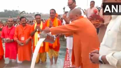 CM Yogi said: The situation of Congress will be the same as that of Article 370, the country is not ready to a