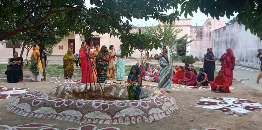 Chhathi Maiya's songs echoed in the jail four women prisoners kept fast in the jail