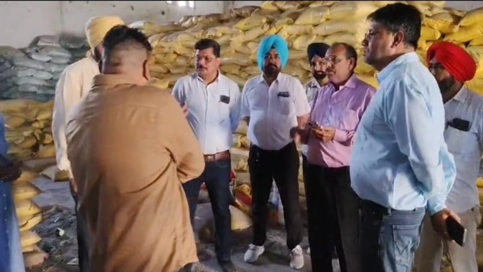 Illegal hoarding of DAP fertilizer Chief Agriculture Officer suspended in Firozpur