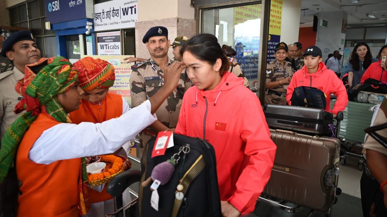 Gaya: Chinese team reached Bihar for Asia Women's Hockey Tournament grand welcome with traditional dance-music