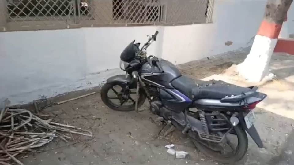 Kanpur ekta gupta murder gym trainer Vimal bike was parked in DM residential complex for five months