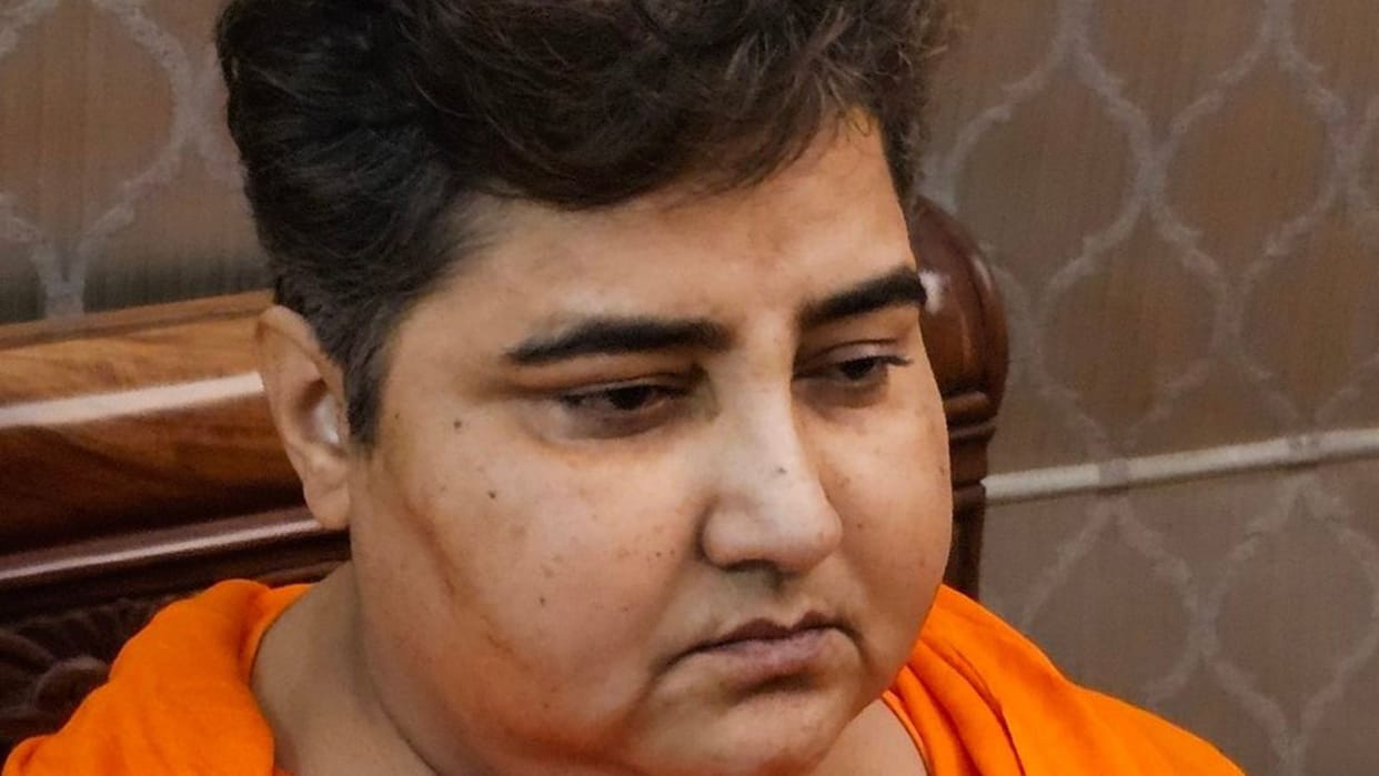 MP: Swelling in the brain, reduced vision, Sadhvi Pragya said on the court warrant - If I remain alive, I will