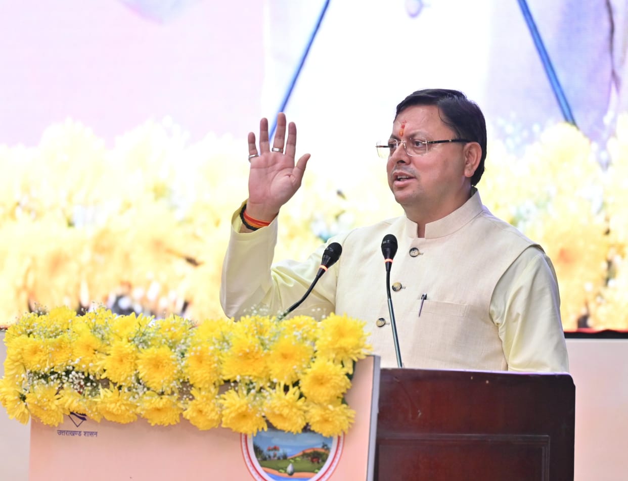 Uttarakhand Foundation Day  CM Dhami announced Pravasi Uttarakhand Parishad will be formed in state