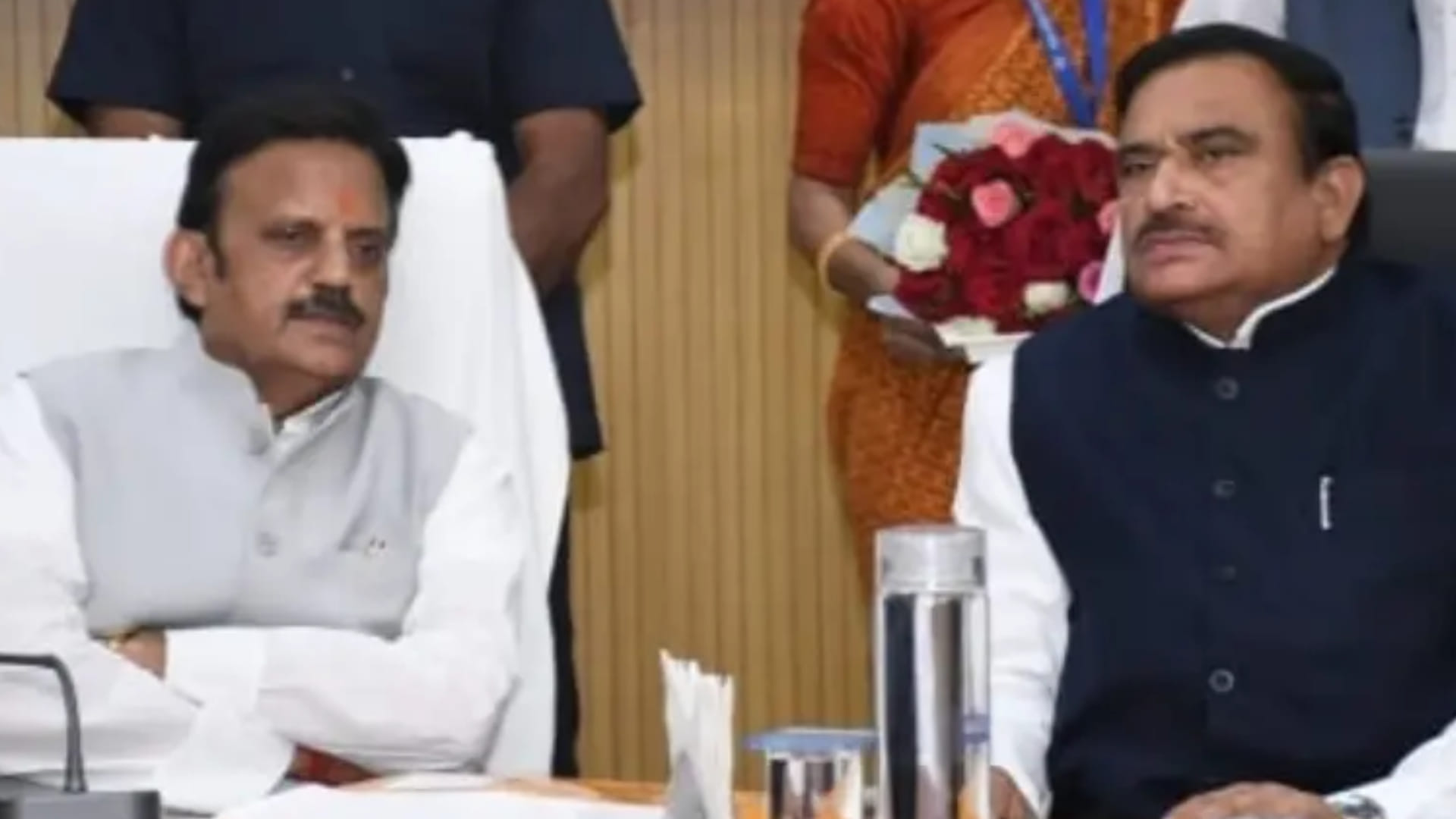 सागर की बैठक में शामिल उपमुख्यमंत्री राजेंद्र शुक्ल और पूर्व मंत्री भूपेंद्र सिंह