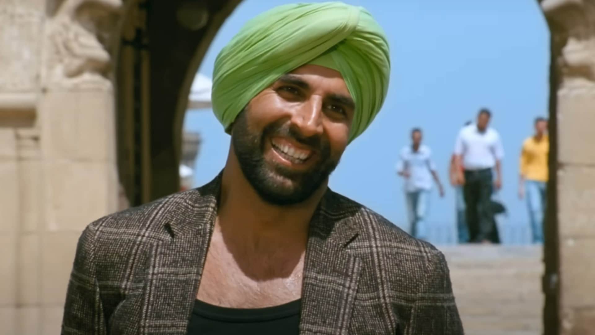 Ranveer Singh will be seen in Singh Is King 2 or Singh Is Kinng Returns instead of Akshay Kumar Singh Is Kinng