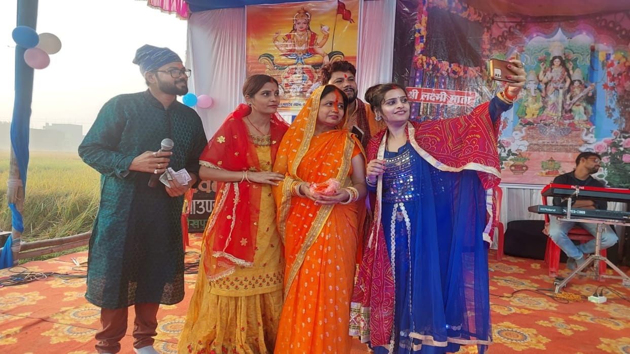 sheikhpura Chhath Puja devotees offered Arghya to rising sun and prayed Chhathi Maiya for happiness prosperity