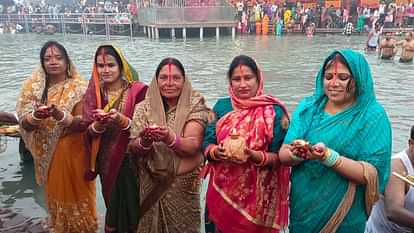 Chhath Mahaparv 2024 Huge Crowd gathered at Ganga ghats in Uttarakhand for Sunrise Puja Photos