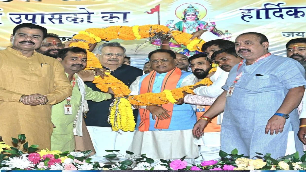 CM Vishnudev Sai said- Surya Aradhana Chhath Puja is a festival to connect humans with nature in Raipur