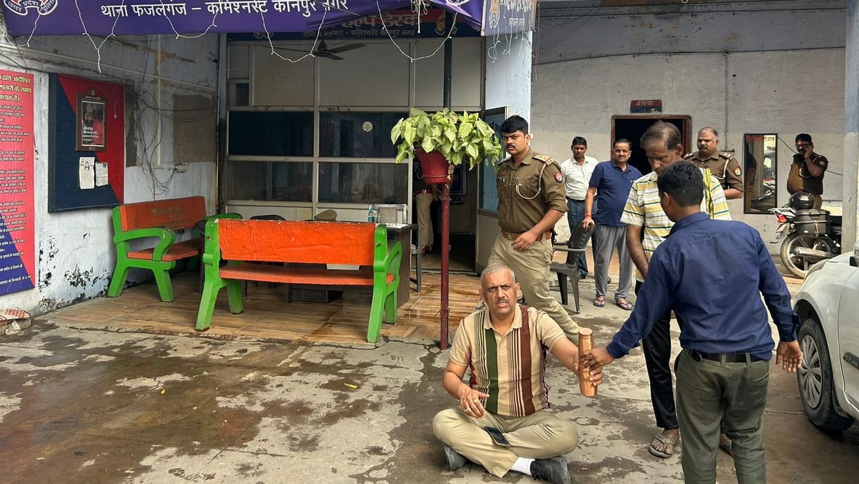 MLA Abhitabh Bajpai sits on dharna in police station calls the arrest of the youth wrong
