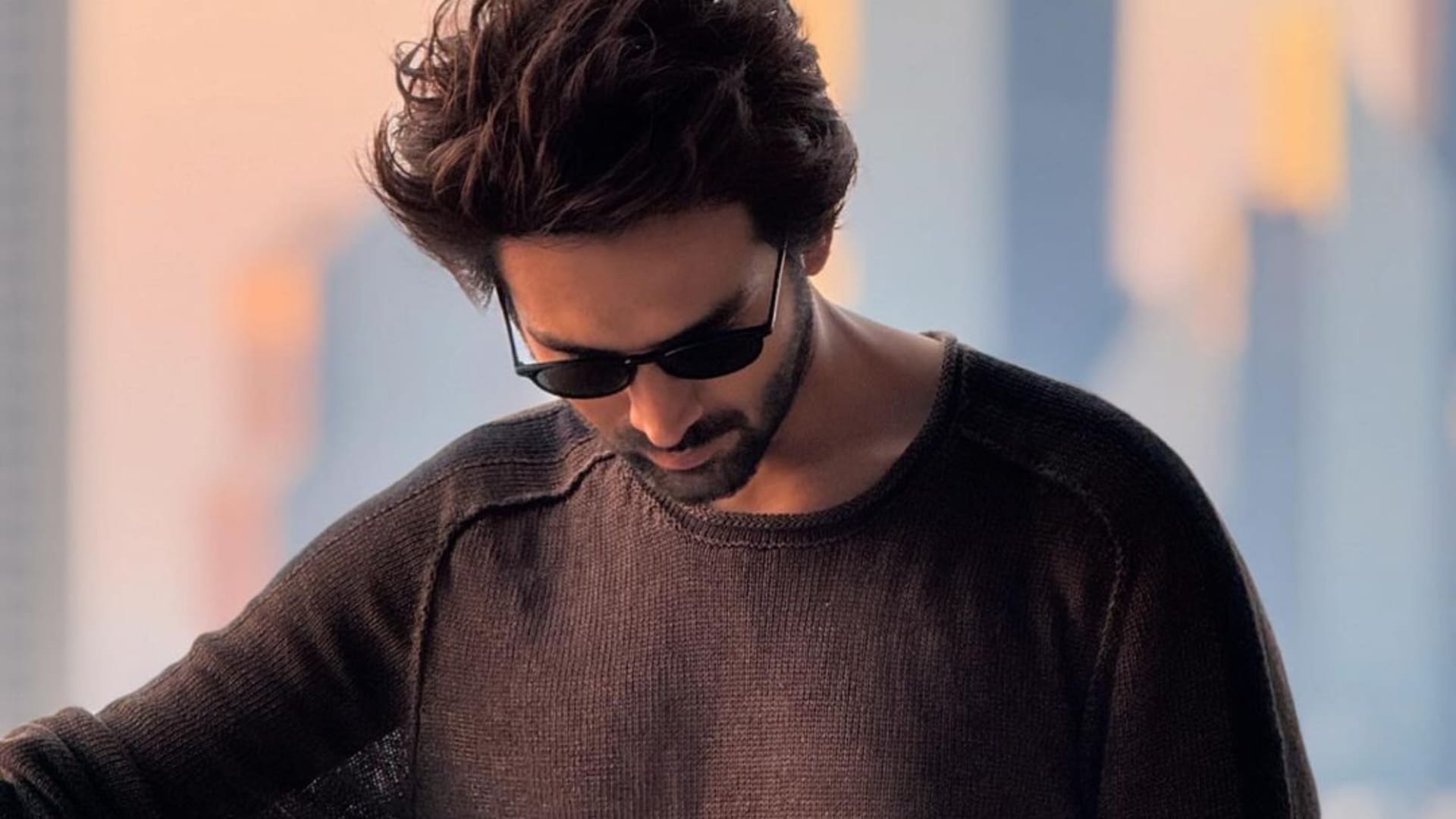 Bhool Bhulaiyaa 3 actor Kartik aaryan to start shooting Pati Patni Aur Woh 2 before Anurag Basu film report