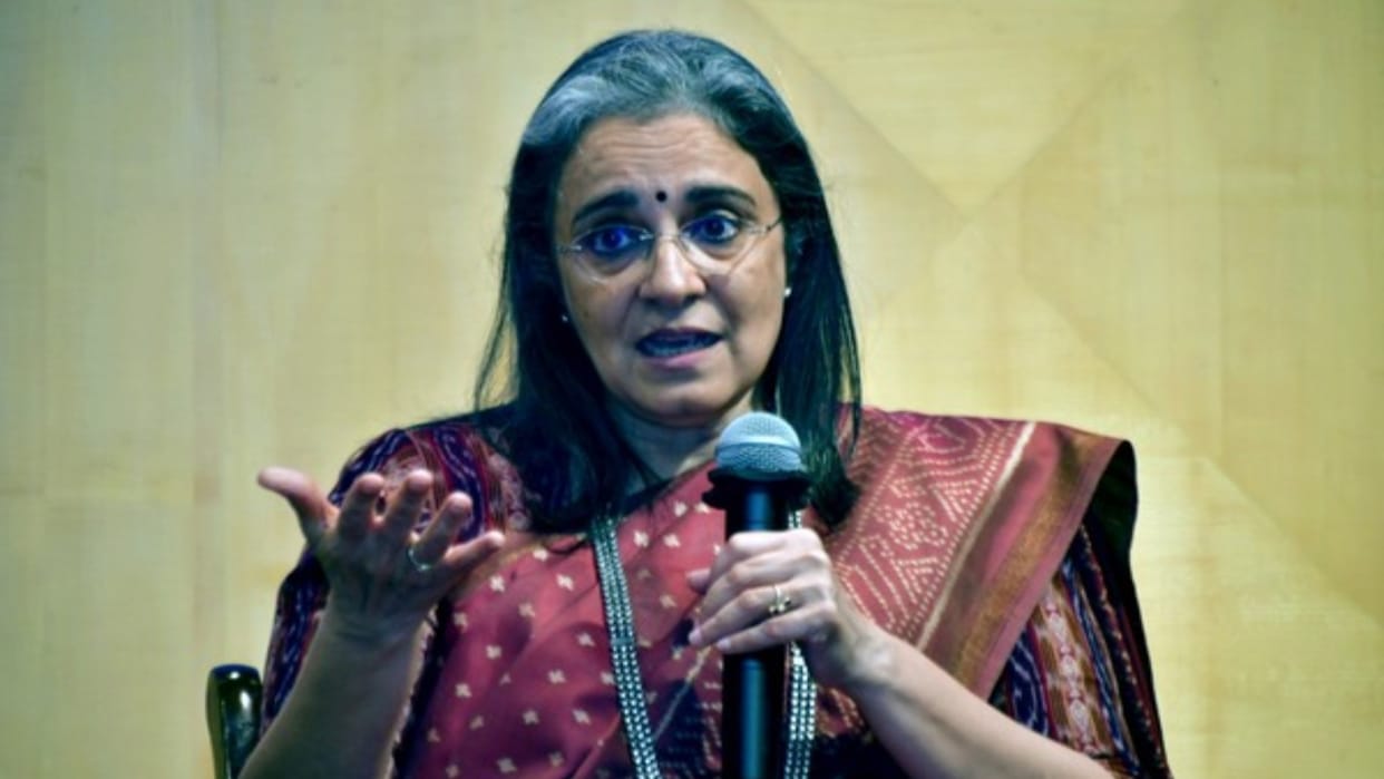 Ex-Sebi chief Madhabi Puri Buch, 5 others move HC seeking to quash order directing FIR