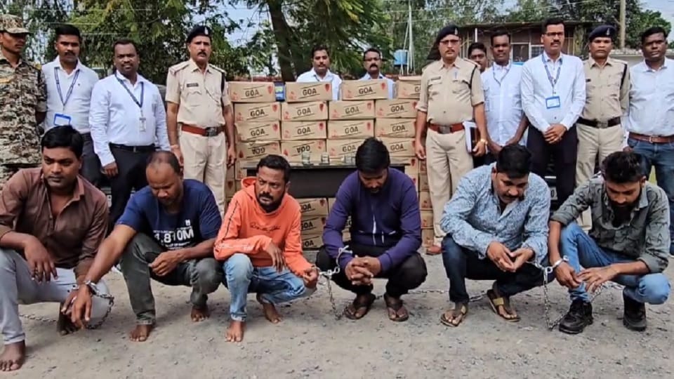 Police took big action against liquor smugglers, six accused arrested