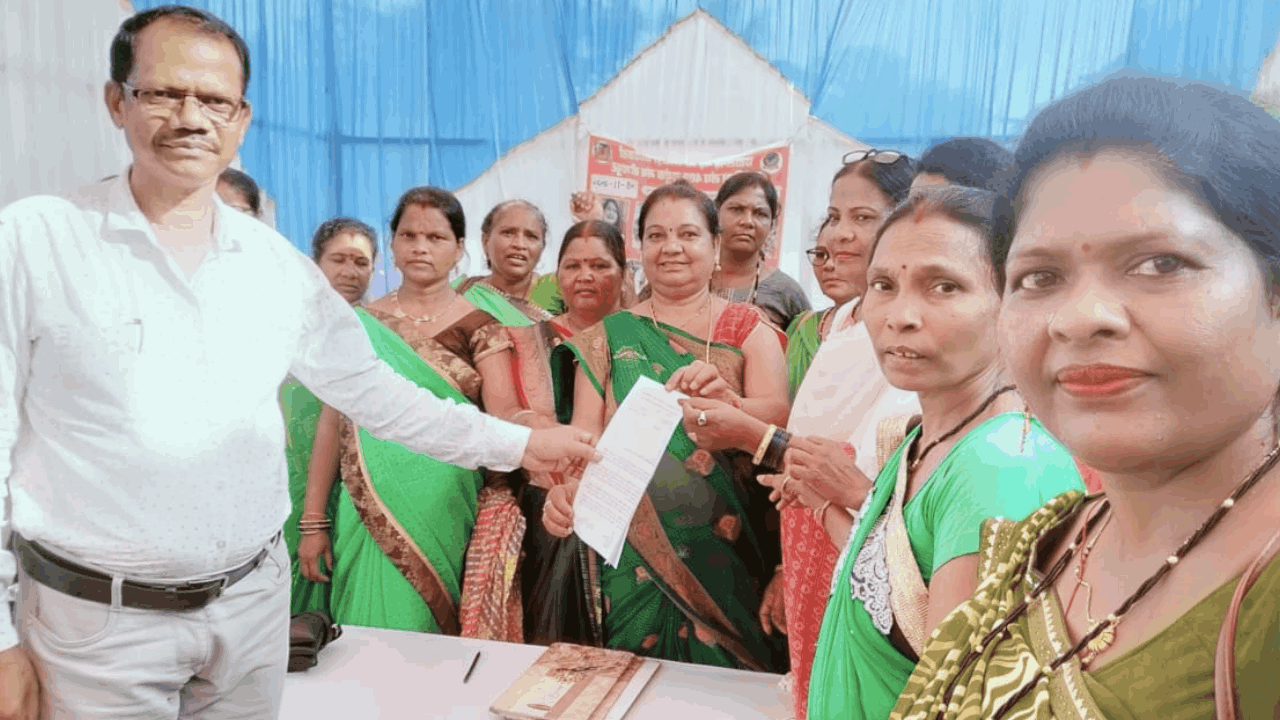 प्रधानमंत्री व मुख्यमंत्री के नाम सौंपा ज्ञापन