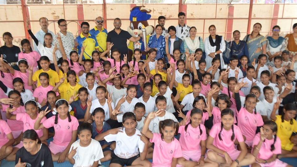 Moon School Olympic torch reaches Eklavya Stadium receives grand welcome