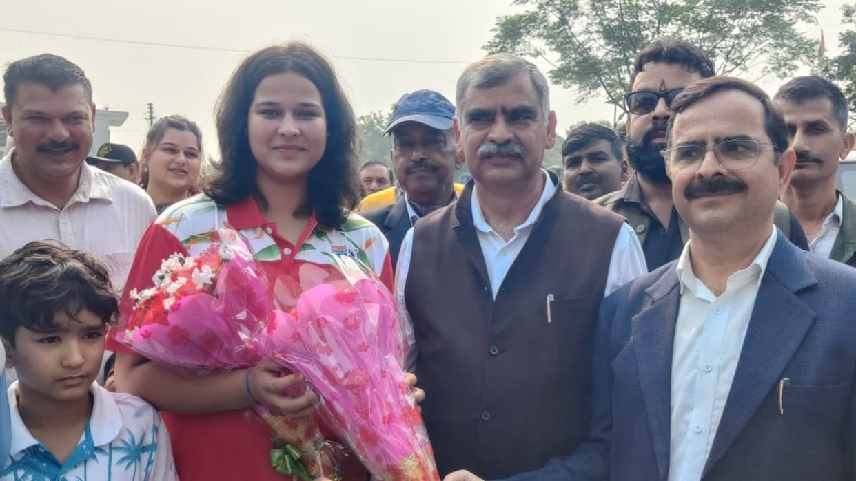 Vanshika Goswami Gold Medalist Grand welcome for Golden Girl Vanshika on reaching Jwalamukhi
