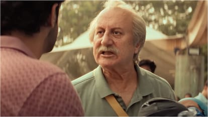 Vijay 69 Movie Review in Hindi by Pankaj Shukla Yash Raj Films Netflix India Akshay Anupam Kher Guddi Maruti