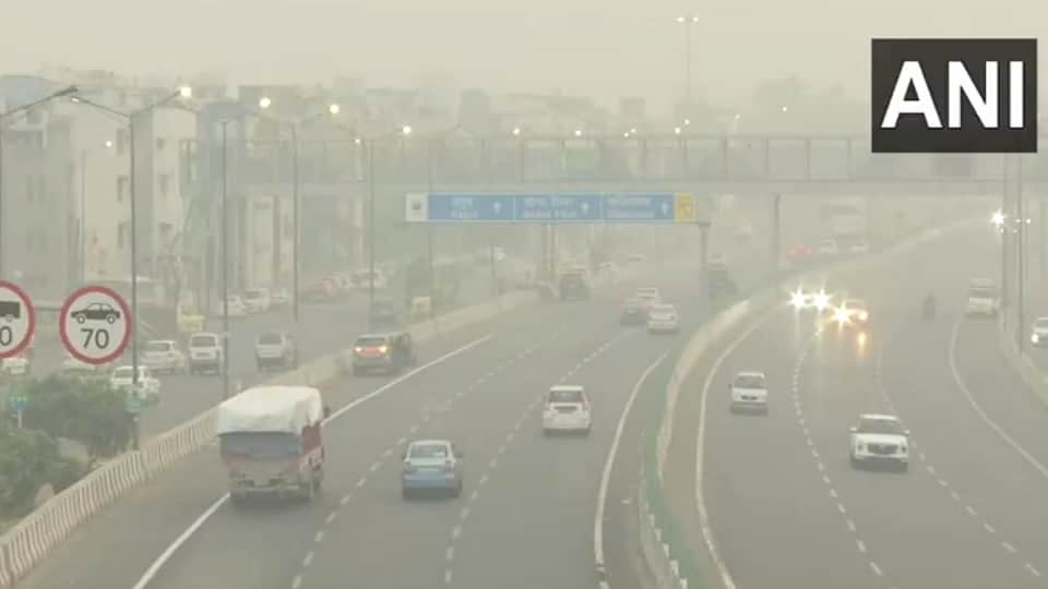 Delhi Pollution GRAP Stage 3 restrictions lifted BS-3 Petrol, BS-4 Diesel car ban in Delhi Latest News