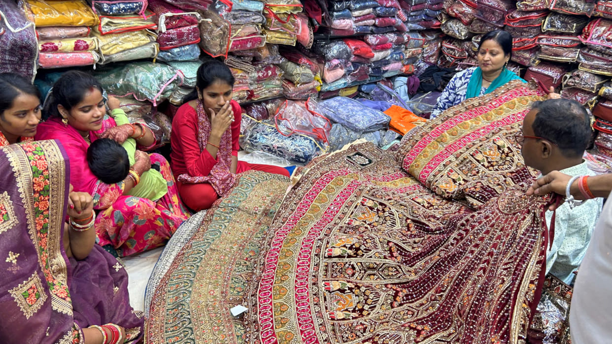 In Gorakhpur, Six thousand weddings... now band-baja and baraati till December