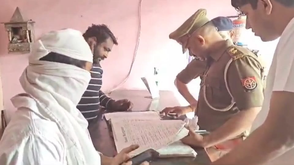 Police found three couples in objectionable condition in two hotels in Vijayanagar