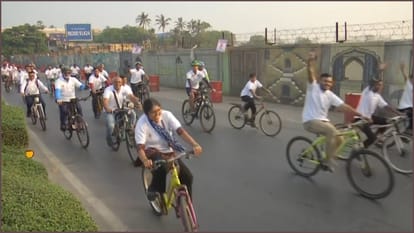 Maharashtra Assembly elections Padmini Kolhapure Shreyas Talpade organised rally explain importance of vote