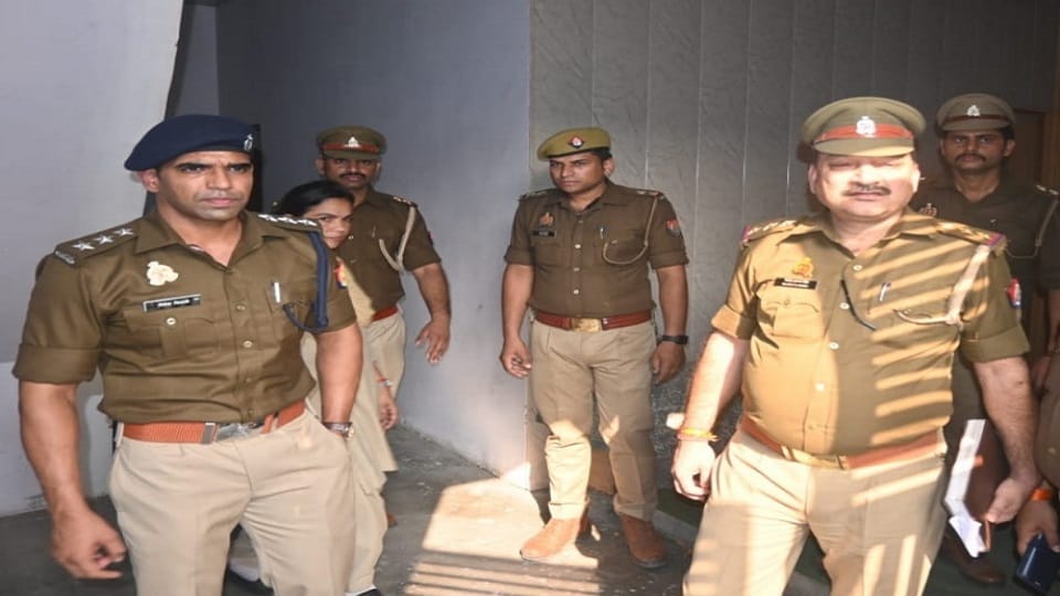 Police found three couples in objectionable condition in two hotels in Vijayanagar