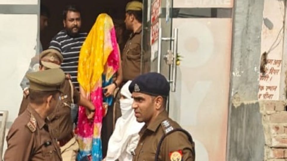 Police found three couples in objectionable condition in two hotels in Vijayanagar