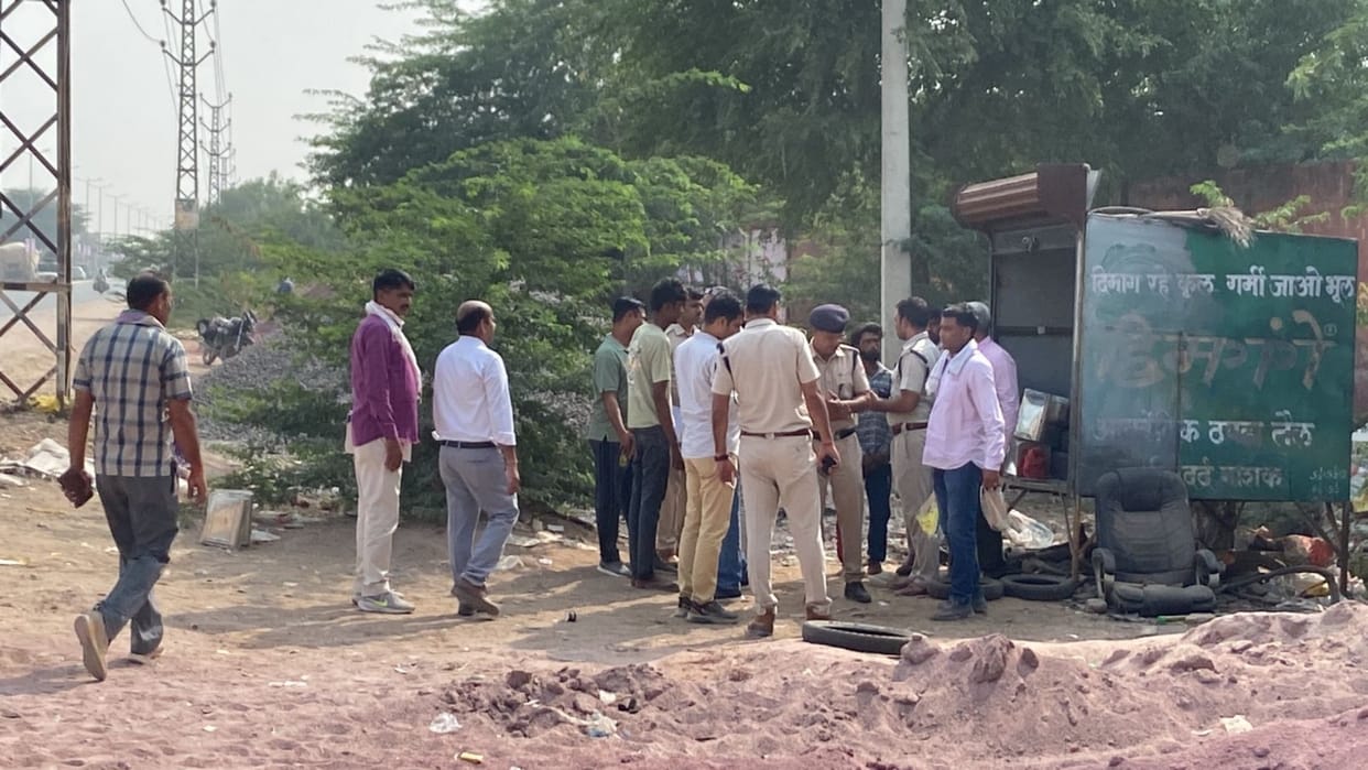 Bikaner: 3 accused arrested for theft of scrap worth 17 lakh from railway warehouse, scrap dealers also caught