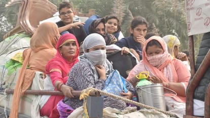Tigri fair: Devotees started growing crowds, heavy vehicles closed on the highway since yesterday