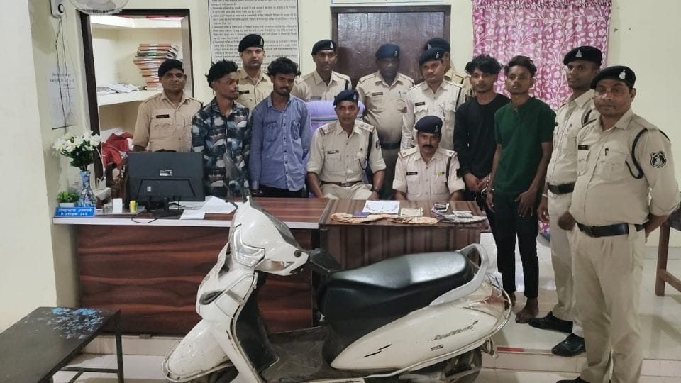 Police arrested four accused who murdered woman in Sakti