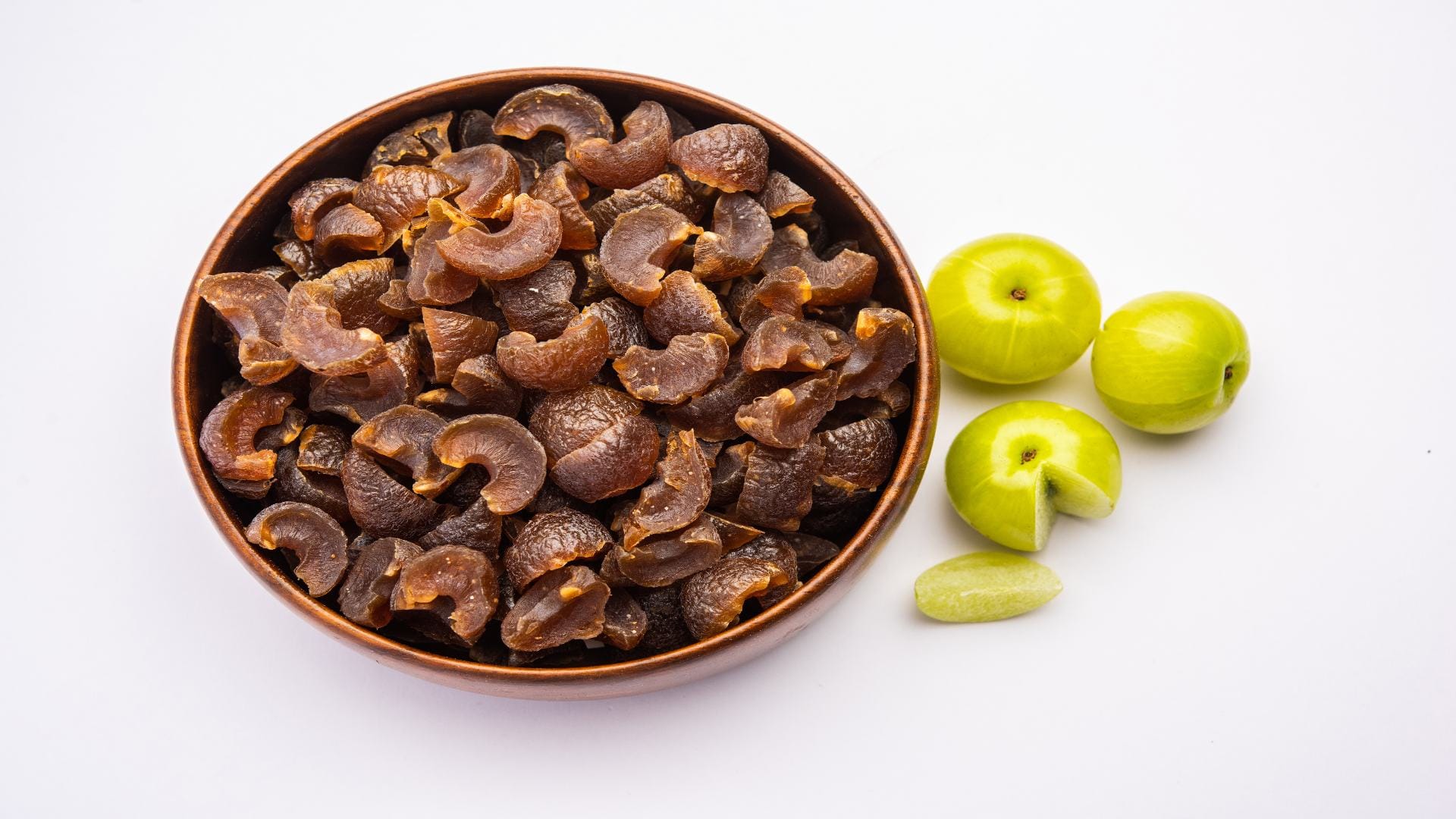 Amla Pickle Health benefits boost immunity best for Skin and hair Winter Diet Idea in hindi