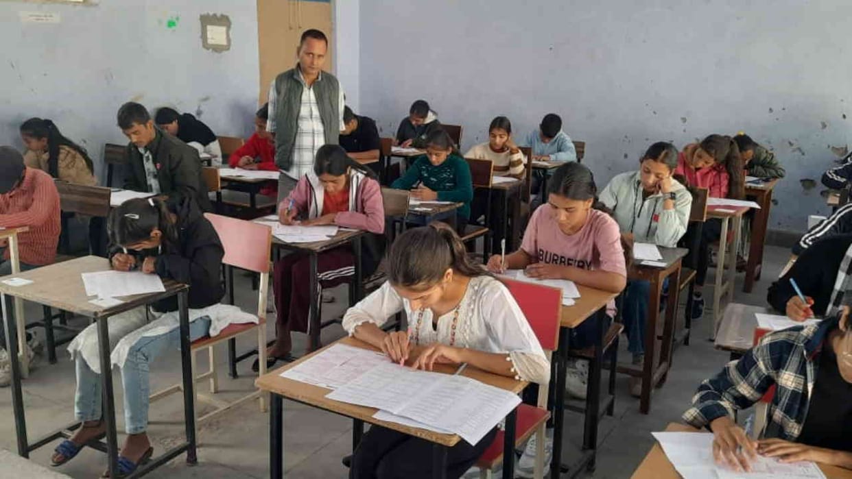 Amar ujala foundation atul maheshwari scholarship exam 10th november 2024 today Garhwal Kumaun Uttarakhand