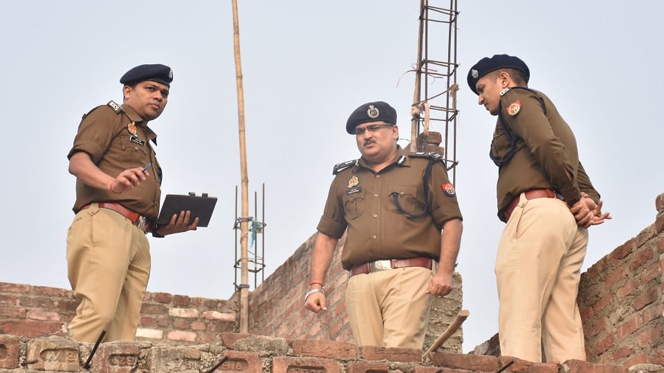 Bijnor triple murder case police questioned 20 suspects