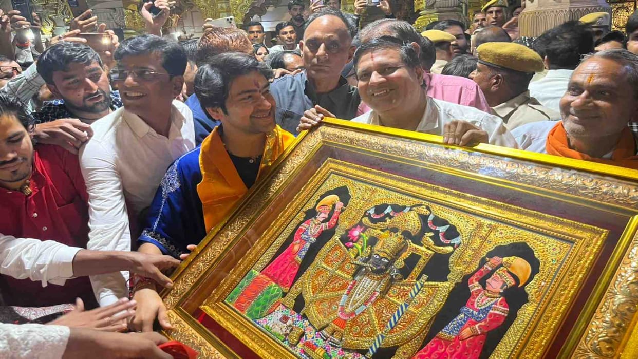 Chittorgarh News: Mahant Dhirendra Shastri of Bageshwar Dham reached Sanwaliaji