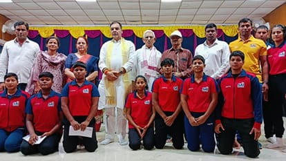 Sports news Eight boxers from Varanasi play regional boxing Kashi Sansad Khel held on 466