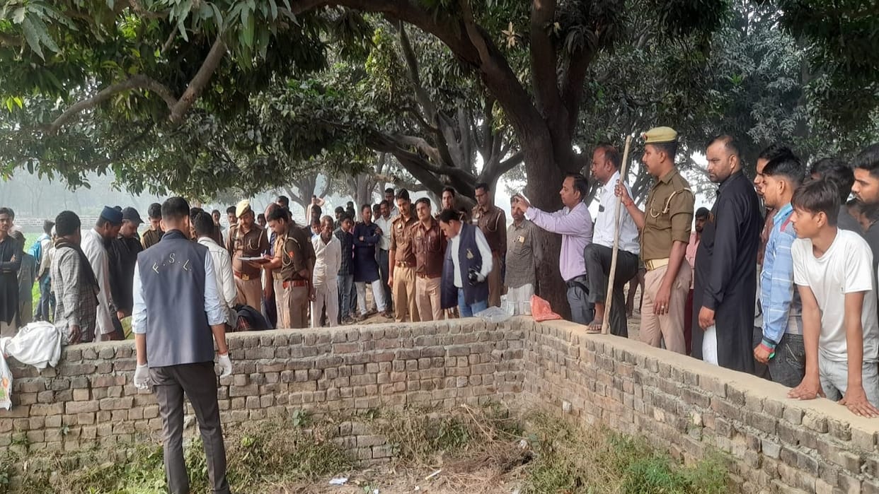 man killed by crushing his head with a brick in bareilly