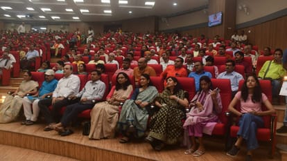 Bihar News : Death anniversary of social worker Kamala Devi celebrated. patna news