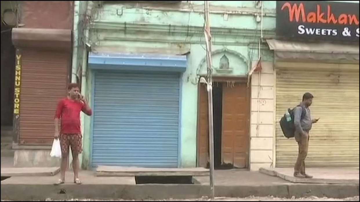 Assam twelve hours bandh called for ST status affects life in Dibrugarh Tinsukia news in hindi