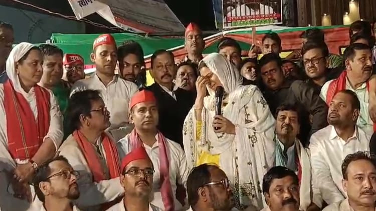 यूपी – Kanpur: शिवपाल यादव को सामने देख भावुक हुईं नसीम, बोलीं- पति को छुड़वा दीजिए – INA