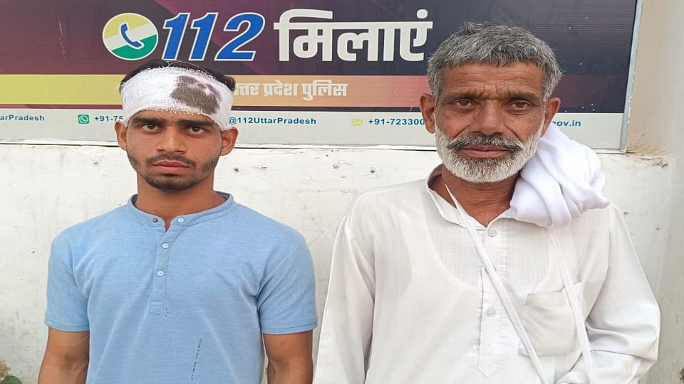 Muzaffarnagar: Fight between supporters of SP and AIMIM, four injured, heads broken for putting up posters