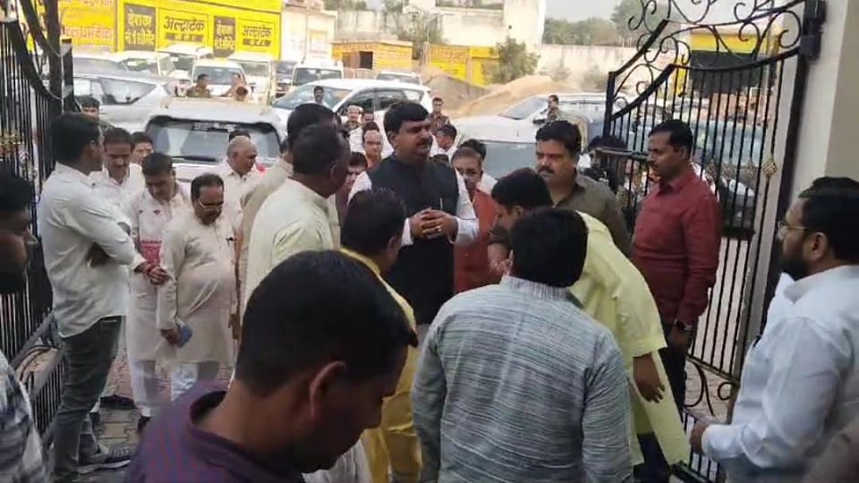 BJP leaders engaged in removing factionalism in Khair