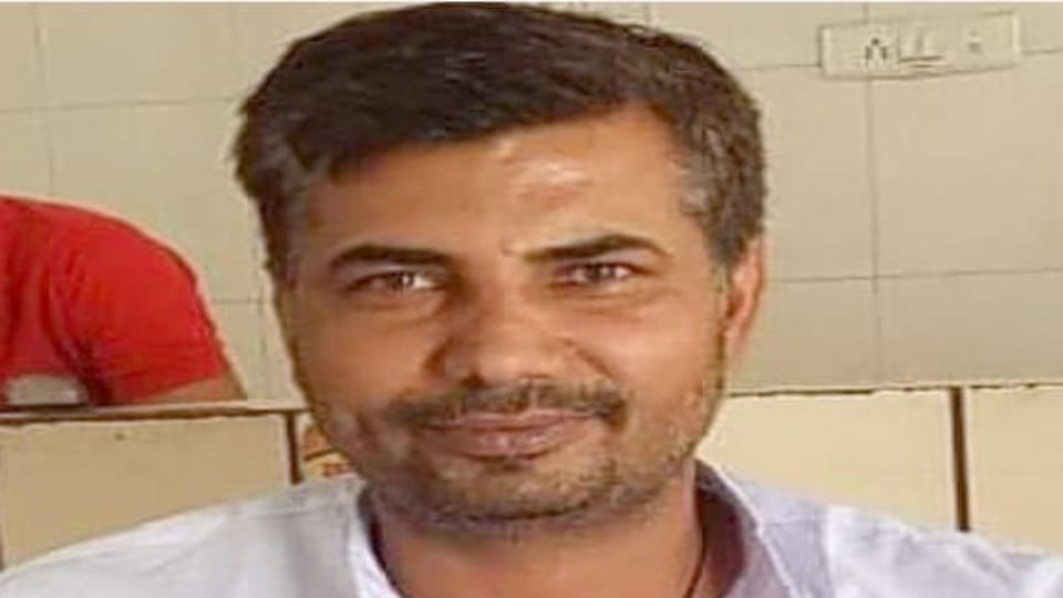 Truck runs over Panipat agent while changing car tyre dies on the spot