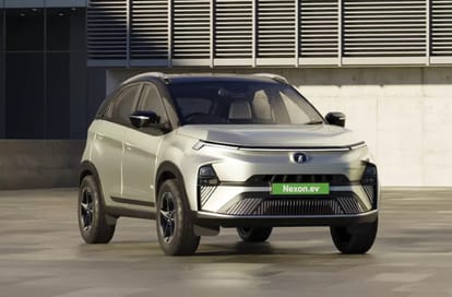India planning to expand EV incentives for electric vehicles for all auto manufacturers Know Details