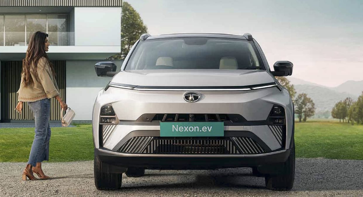India’s Electric Car Sales Double in September 2025, Surging Over 100% Growth: FADA Report